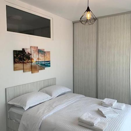 Cozy Apartment In The Center Of Cluj-Napoca Exterior foto